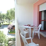 Apartman Renewed Two-roomed Flat With Swimming Pool Bibione