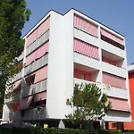 Apartman Renewed Two-roomed Flat With Swimming Pool