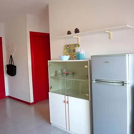 Apartmán Renewed Two-roomed Flat With Swimming Pool