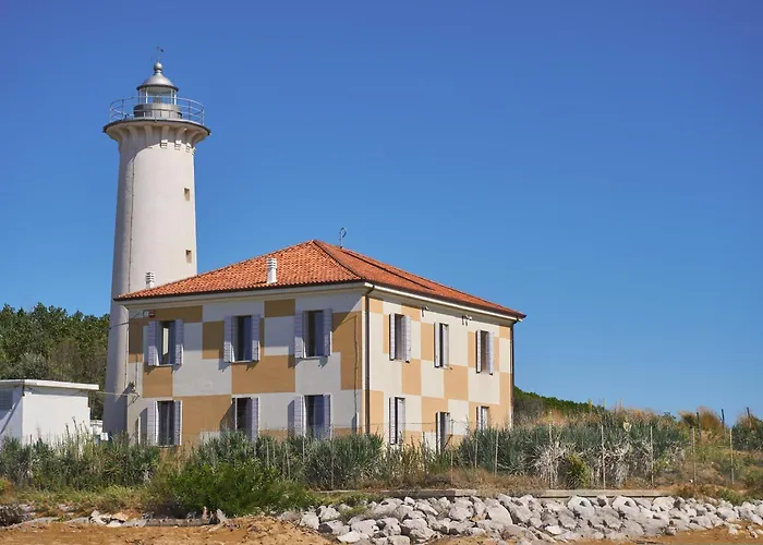 Renewed Two-roomed Flat With Swimming Pool Апартаменты *