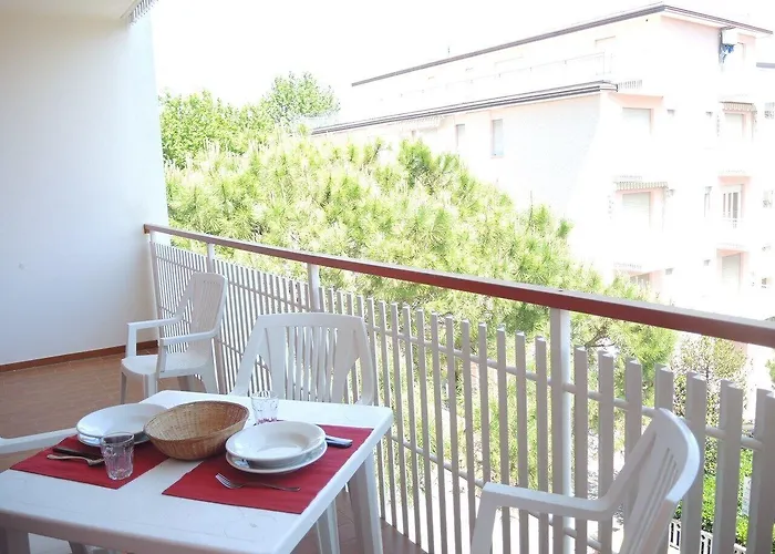 Апартаменты Renewed Two-roomed Flat With Swimming Pool